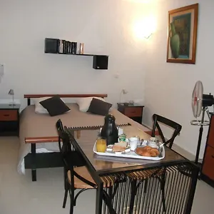 https://studio-au-coeur-de-de-carthage-hannibal.tunis-best-hotels.com